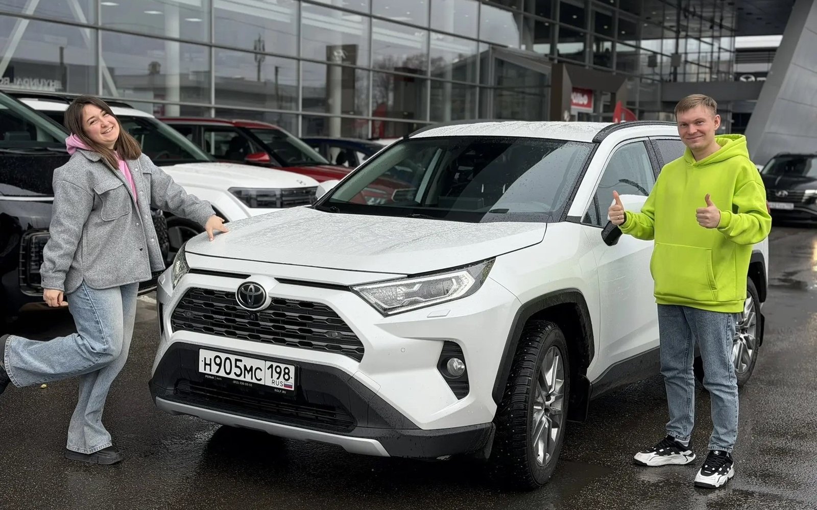 Toyota RAV4 — кейс W-16